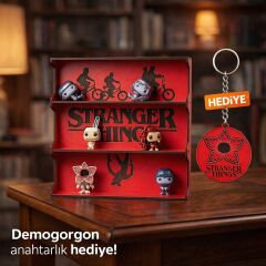 Dalyan Stranger Things Temalı Ahşap Figür Standı – Koleksiyon Rafı