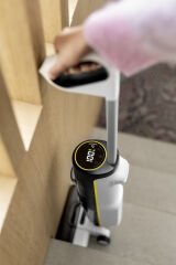 Karcher FCV 4 Islak Kuru Dikey Süpürge 1.056-131.0