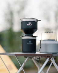 Stanley Klasik Brew Pour Over Paslanmaz Çelik Kahve Demleyici Mat Siyah 10-09383-030