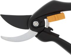 Fiskars 111260-1000567 SingleStep™ Bypass Budama Makası P26