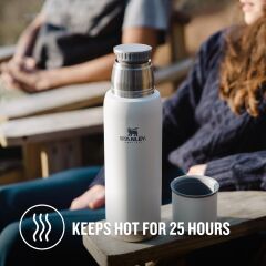 Stanley The Adventure To-Go Bottle Siyah 1 lt 10-10819-010