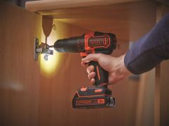 Black+Decker BDCHD18BAFC-QW 18V 1.5Ah Li-Ion Darbeli Vidalama/Matkap,Çift Akü, Çanta, 80 Parça Aksesuar Seti
